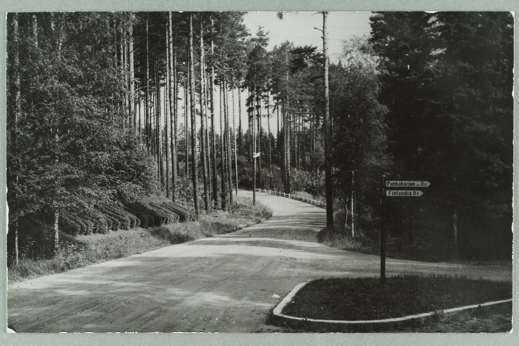 Nk. Finnish road crossings