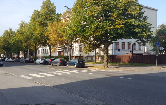 Designed by architect Oiva Viljase, graduated in 1939 with a Teljän Professional School for Girls in Porin Riihikedossa rephoto