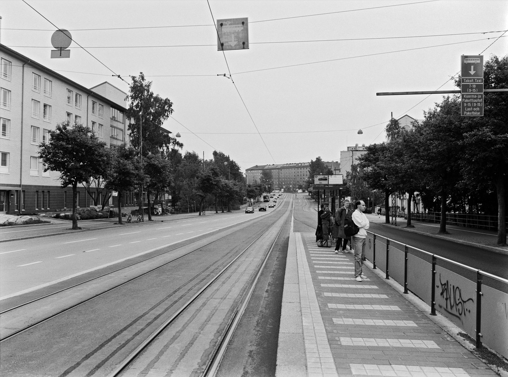 Pikku-Huopalahti, at Mannerheimintie Ruskeasuo, tram trailer 10 stop.