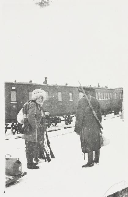 Picture on the railway station on the road to the Mannerheim shore