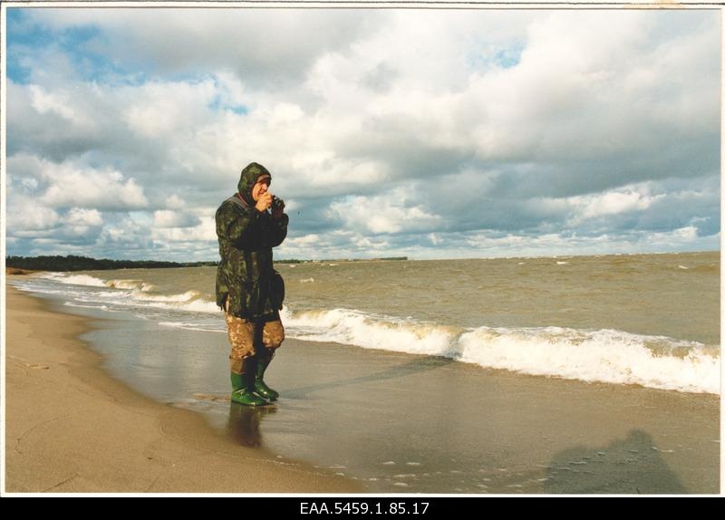 Fred Jüssi on the beach of Rannaküla