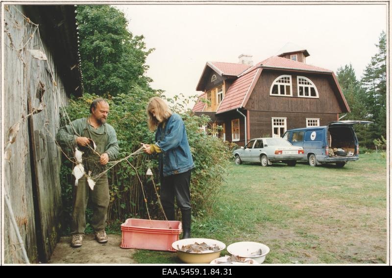 Cleaning the nets