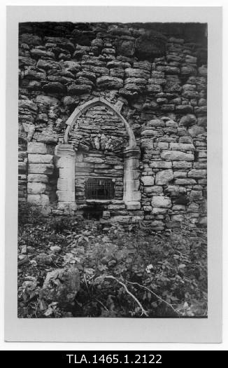 Padise monastery. Portal.