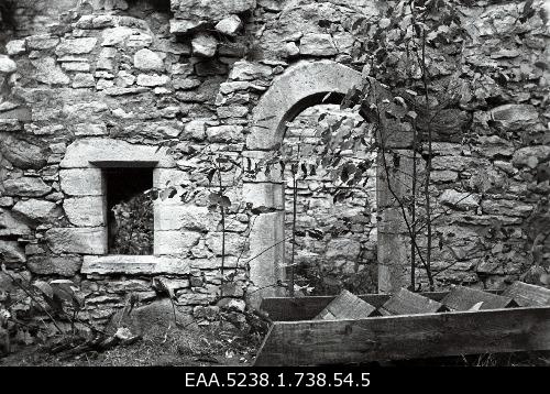 Western wall of Padise inner court