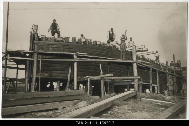 Construction of Lodja in Tartu in the ship dock