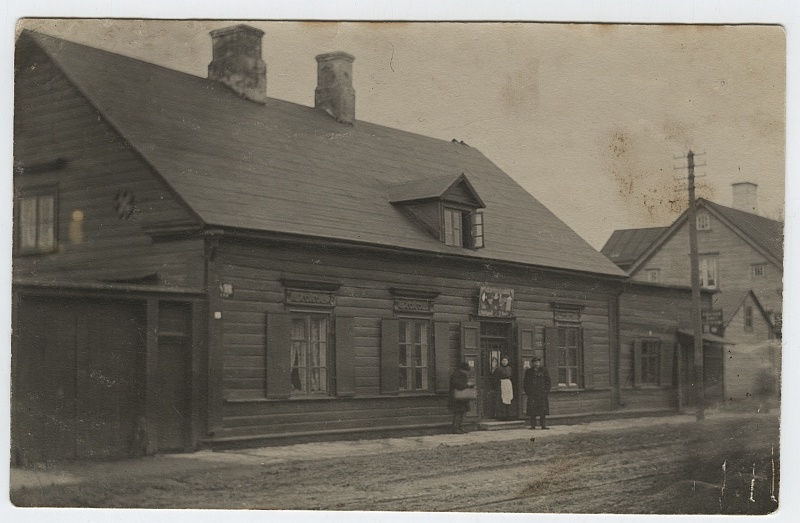 Shop - building in Pärnu mnt. 26.
