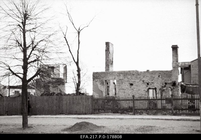 Ruins of residential buildings on Pärnu highway.