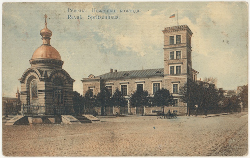 Postcard Tallinn Market Plate