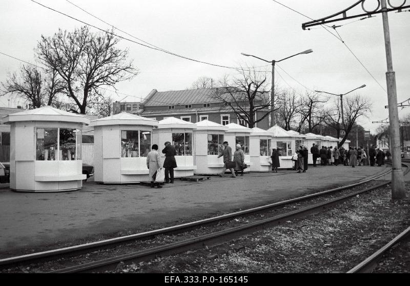 Salespavilions at the Baltic Station.