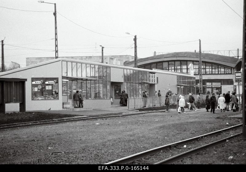 Salespavilions at the Baltic Station.