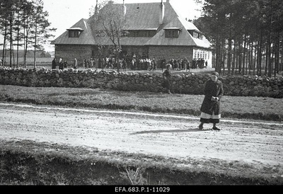 Harju-Risti school house-popular house on Mother's Day.  duplicate photo