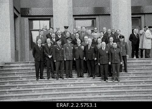 The management of the Estonian Laskurkorpus on the 25th anniversary of the scientific conference on the stage of the Cultural Plateee named J. Tomb, the names partly. Group picture.