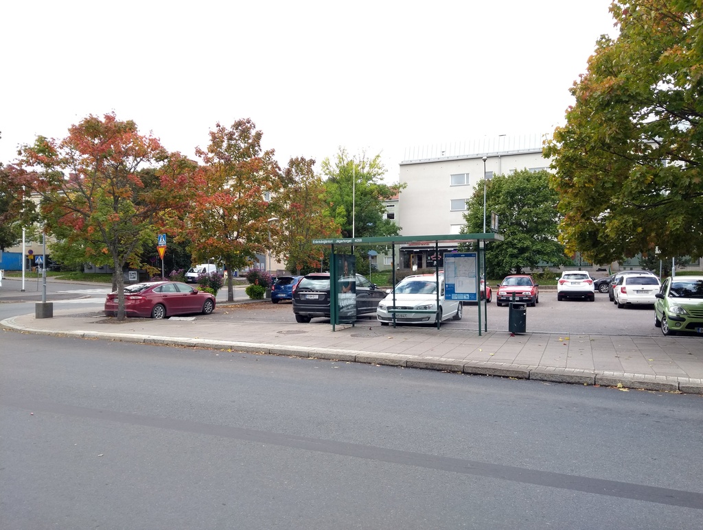 View to Herttoniemen Elävitor rephoto