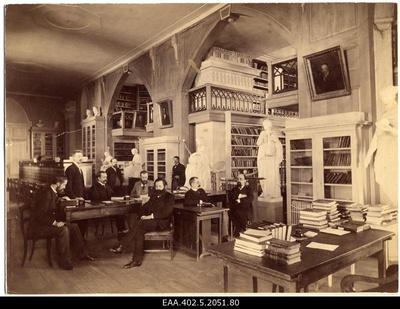Reading room of the library of the University of Tartu  duplicate photo