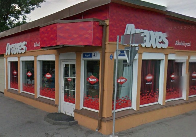 Shop at the corner of Kopli and Vana-Kalamaja Street. rephoto