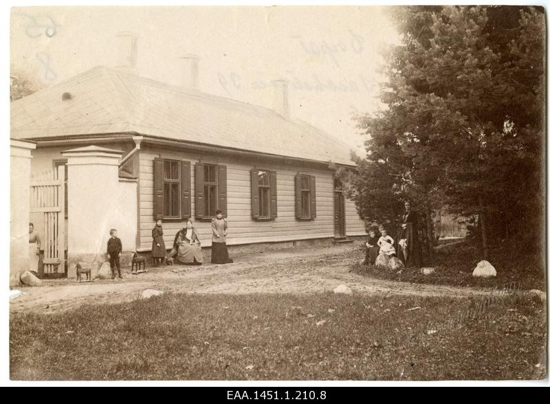 Max von zu Mühlen owned building at Jakobi 37 in Tartu