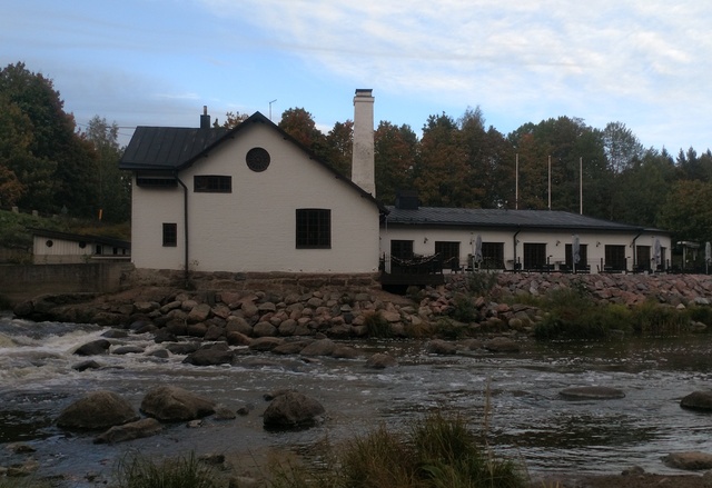 Vantaankoski Fitness Factory in Vantaan Valley rephoto
