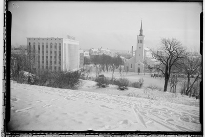 View from Harjumägi to the Freedom Square  similar photo