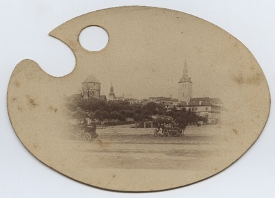 Tallinn, endine Heinaturg, tagaplaanil Toompea.  duplicate photo