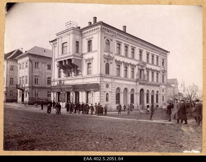 View of the building of the Tartu Pank from the Vabaduse puiestee