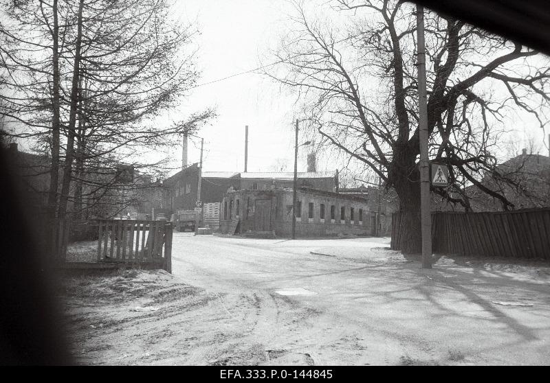 View on the crossroads of J. Tomb Street and J. Kappel Street.