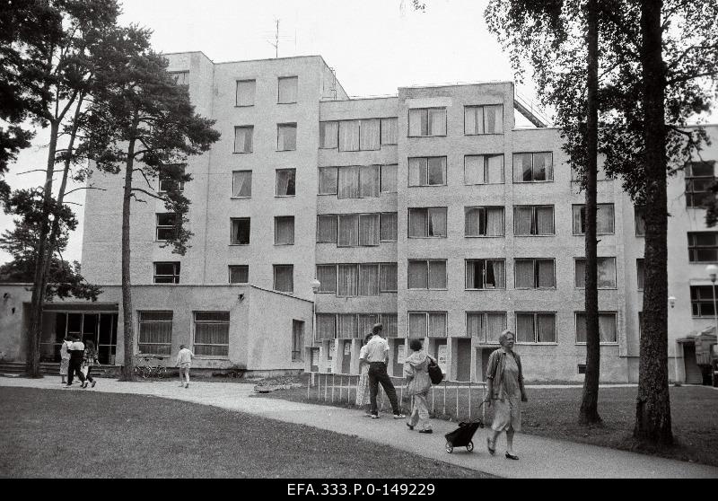 Main building of Võsu Holiday House.