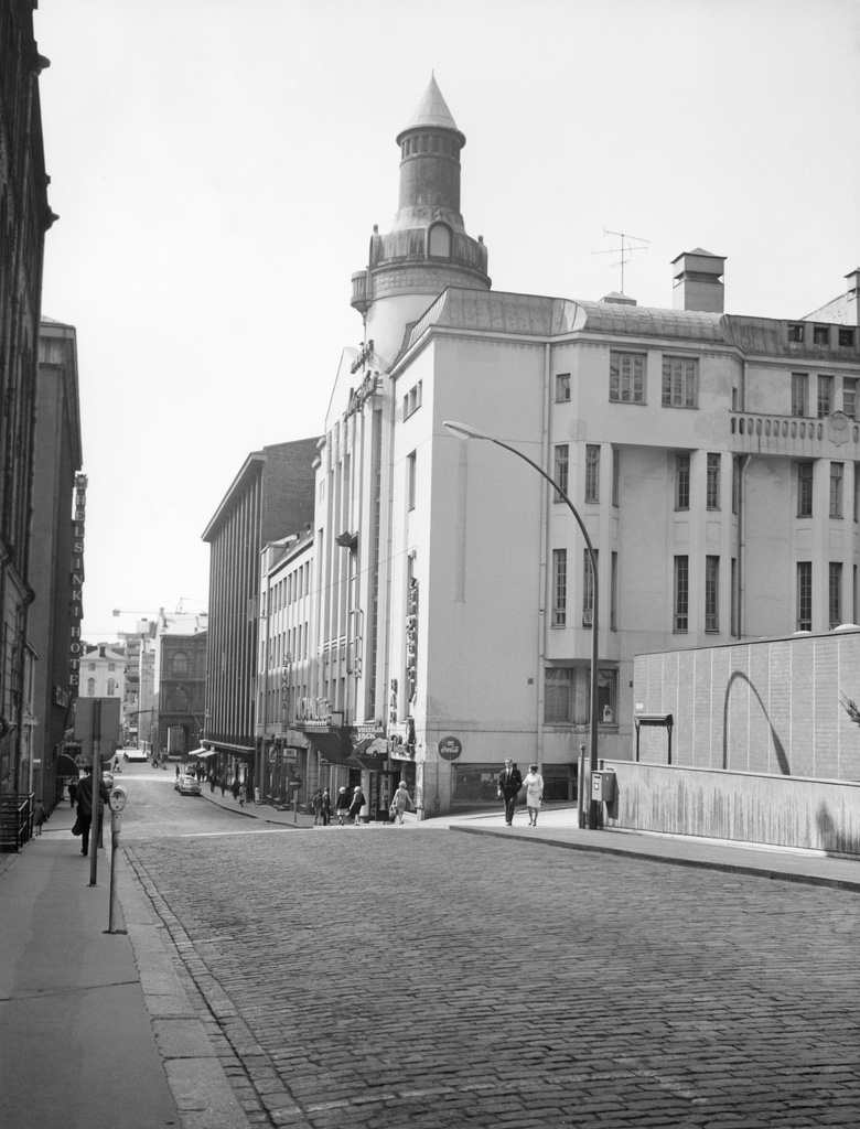 Vuorikatu 2 - Hallitusekatu 15. Heimolan house