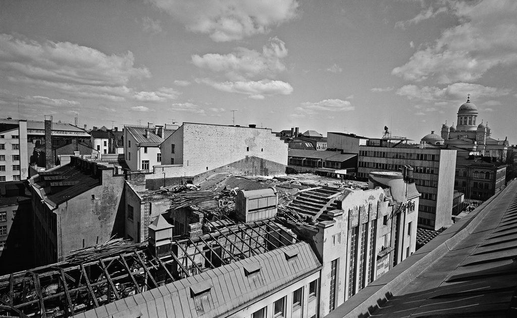 To be dismantled from the Heimola house, roof structures