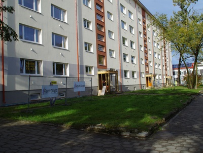 Uus elamu Rakveres Laial tänaval rephoto