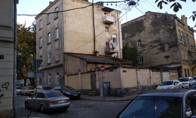 The Jewish quarter after the November 1918 Pogrom in Lviv rephoto