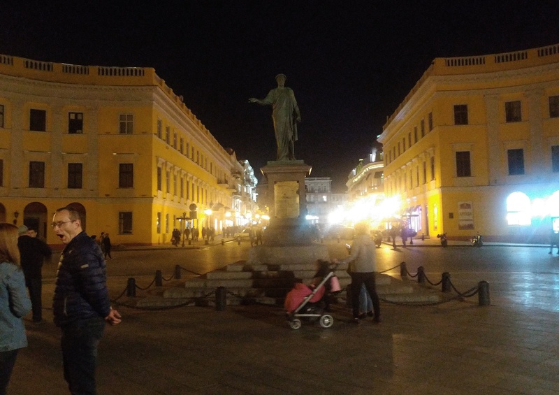 Odessa vaade. Nikolai bulvari algus ja Richelieu ausammas rephoto