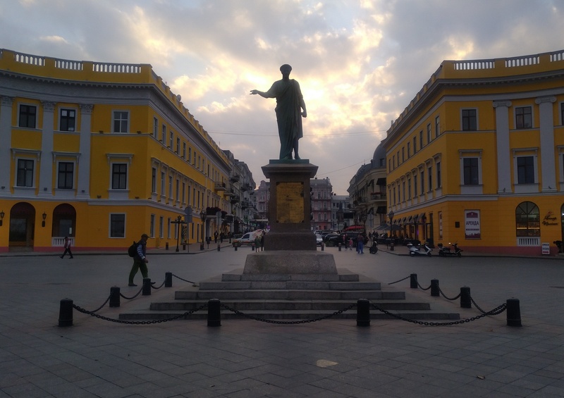 Odessa vaade. Nikolai bulvari algus ja Richelieu ausammas rephoto
