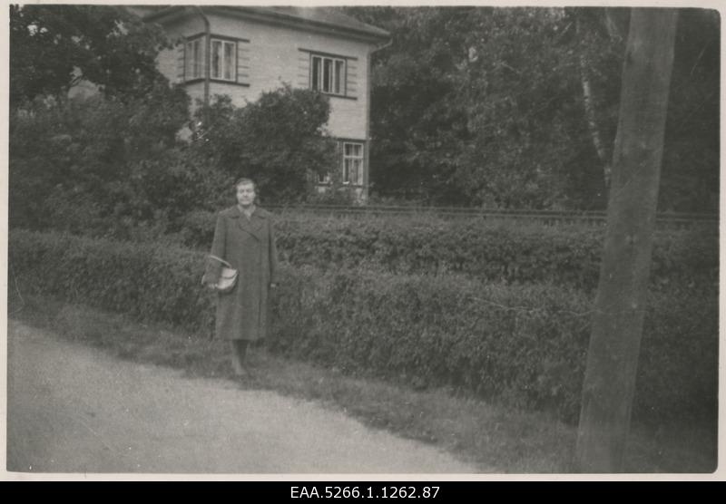 Benita Lab Theatre "Vanemuise" in the park next to a small house