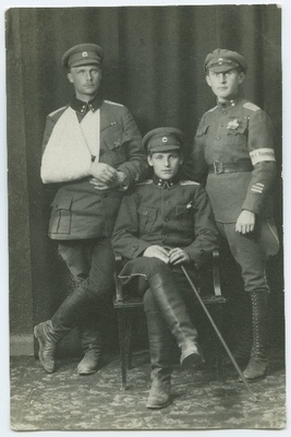 Leitnandid Saulep, Sabolotny ja Brackel.  duplicate photo