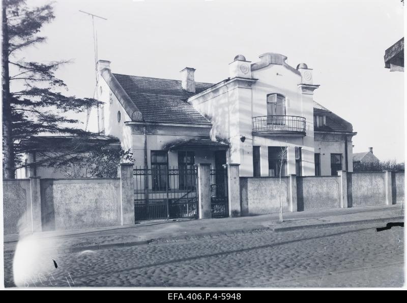 Building Kastani Street 183.