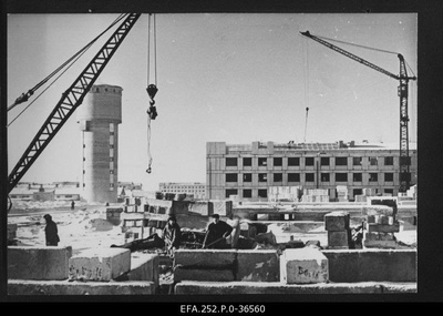 The brigade of the Communist Work of the Builder Heino Kruus in Pelguranna in the construction of large blocks of residential buildings.  similar photo