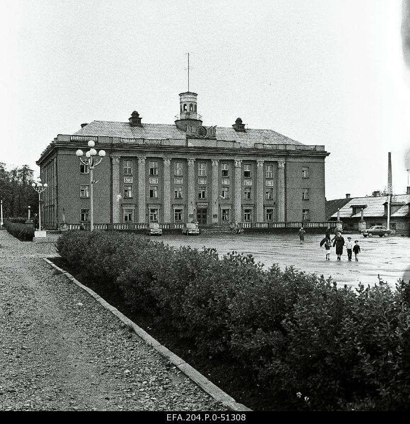 View of the Winning Square in Jõhvis.