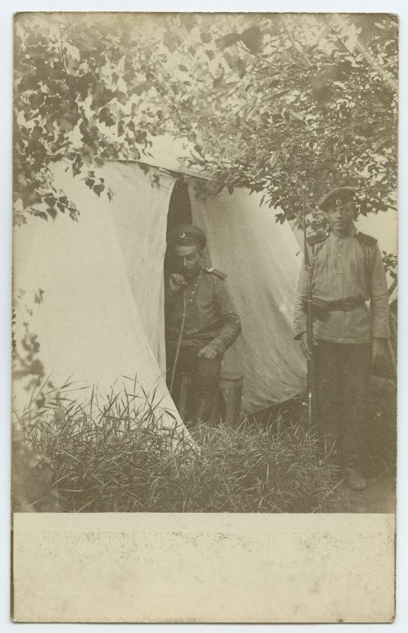 Kaks tsaariarmee sõdurit.