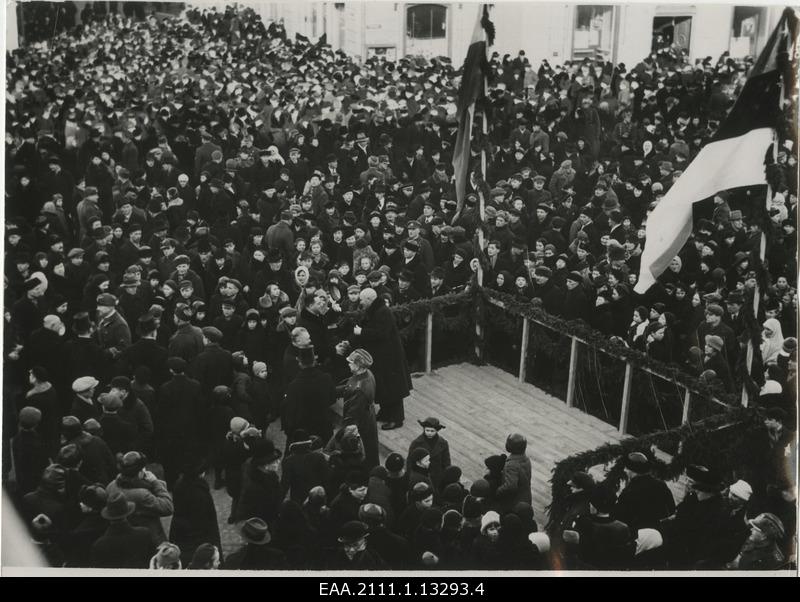 Celebration of the 21st Anniversary of the Republic of Estonia in Tartu, people on Raekoja Square after the parade