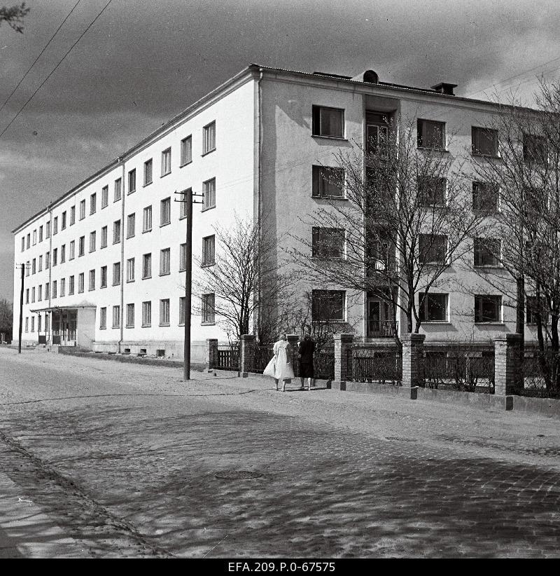 View of the Pälson Street joint room.