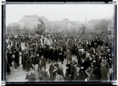 1 May demonstration in Tallinn  duplicate photo