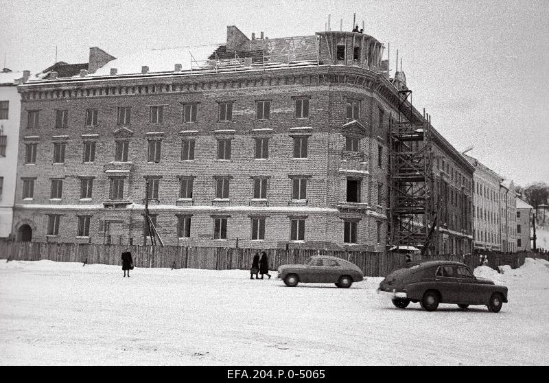 New residential buildings in Tartu on the Soviet Square.