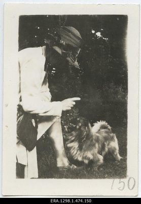 Prou Mansfield Patterson with Peking Palace Dog  duplicate photo