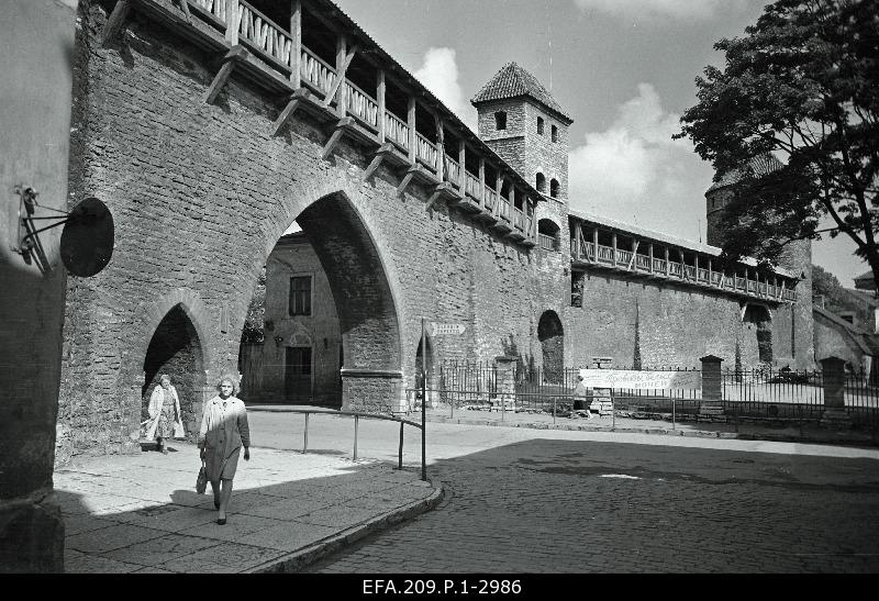 City wall on Youth Street.