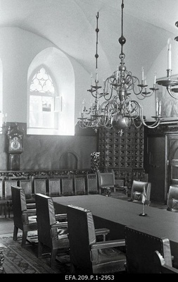 Interior view of the Raekoja raesaal.  similar photo