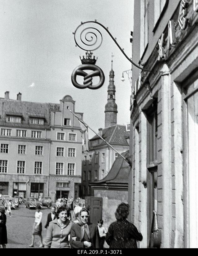 View of Raekoja square from Kullasepa Street.