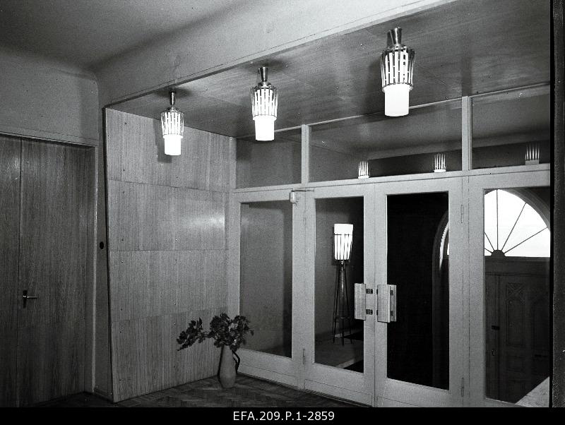 Long street 73 is located in the vestibile of the House of Journalists.