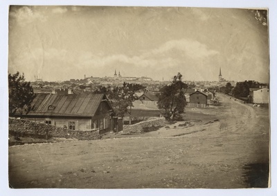 Tallinn, üldvaade Tartu maanteele Lasnamäel.  duplicate photo