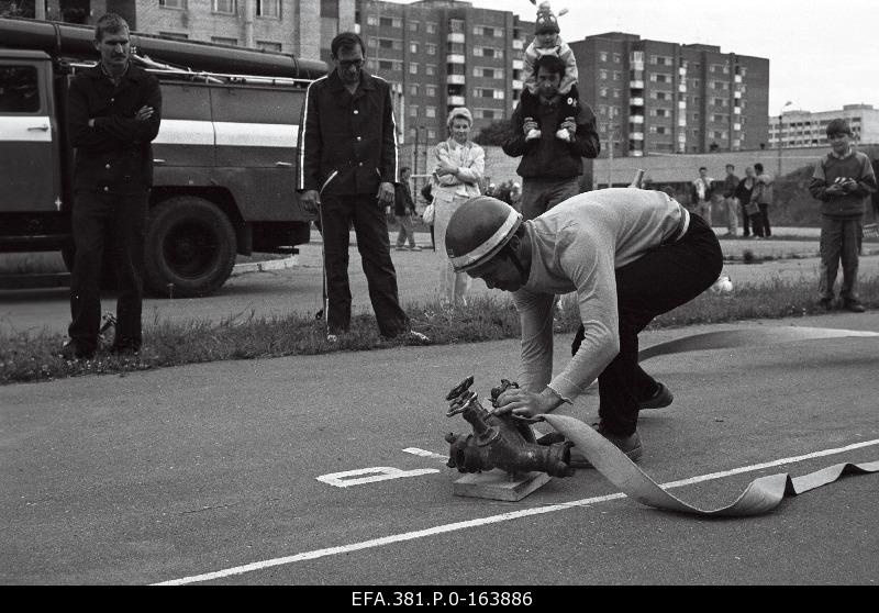 Professional competitions for the firefighters in Narva.