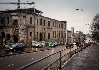 Tallinn, üldvaade Tartu maanteele Lasnamäel. rephoto